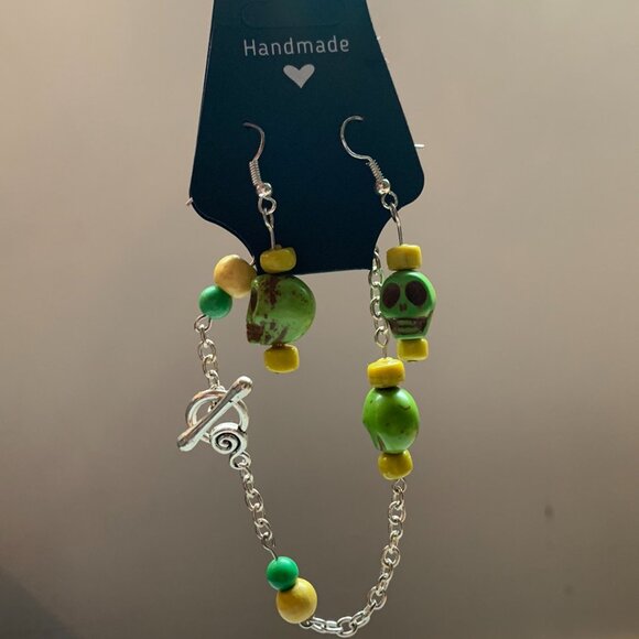 💚 Handmade Green Skull Bracelet & Earrings Set - Picture 8 of 9
